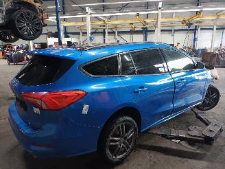 Ford Focus Focus 4 Wagon Combi 1.0 Ti-VCT EcoBoost 12V 125 (B7DA) [92kW]  (09-201=
8/12-2025) picture 3