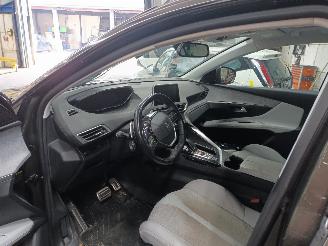 Peugeot 3008 3008 II (M4/MC/MJ/MR) MPV 1.2 12V e-THP PureTech 130 (EB2ADTS(HNS)) [9=
6kW]  (05-2016/...) picture 5