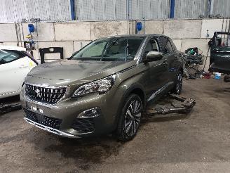 Uttjänta bilar auto Peugeot 3008 3008 II (M4/MC/MJ/MR) MPV 1.2 12V e-THP PureTech 130 (EB2ADTS(HNS)) [9=
6kW]  (05-2016/...) 2019/1