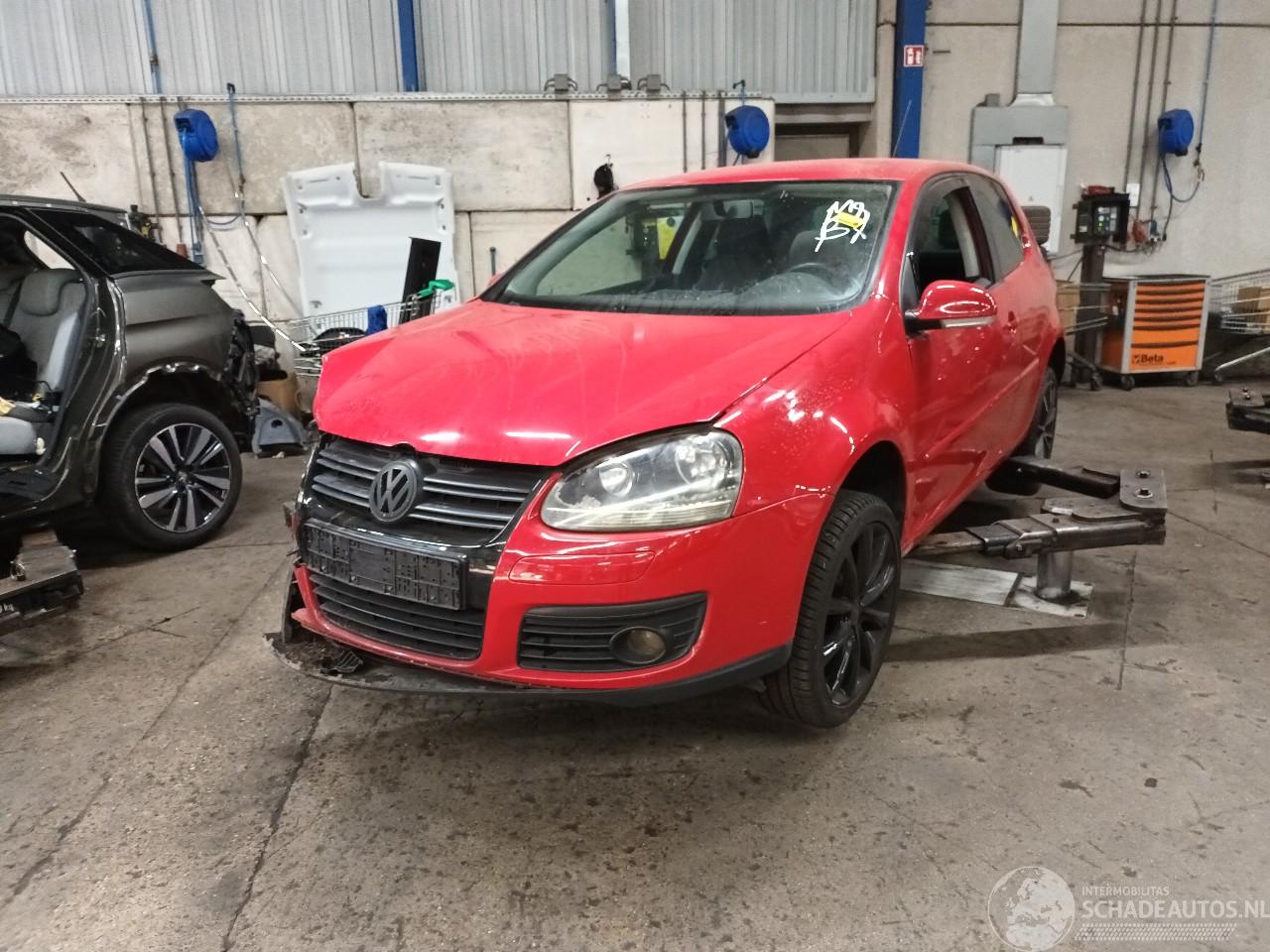 Volkswagen Golf Golf V (1K1) Hatchback 1.4 TSI 122 16V (CAXA(Euro 5)) [90kW]  (05-2007=
/11-2008)