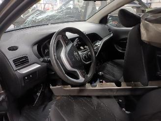 Kia Picanto Picanto (TA) Hatchback 1.0 12V (G3LA) [51kW]  (05-2011/06-2017) picture 5
