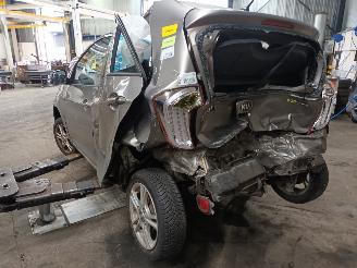 Kia Picanto Picanto (TA) Hatchback 1.0 12V (G3LA) [51kW]  (05-2011/06-2017) picture 4
