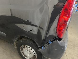 Opel Combo Combo Van 1.3 CDTI 16V (330.A.1000) [70kW]  (03-2016/12-2018) picture 9