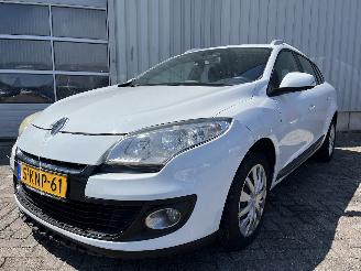Renault Mégane Megane III Grandtour (KZ) Combi 5-drs 1.5 dCi 110 (K9K-837(K9K-N8)) [8=
1kW]  (02-2009/04-2016) picture 2
