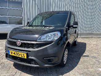 begagnad bil auto Fiat Doblo Doblo Cargo (263) Van 1.3 D Multijet (55283775) [59kW]  (03-2016/12-20=
23) 2018/2