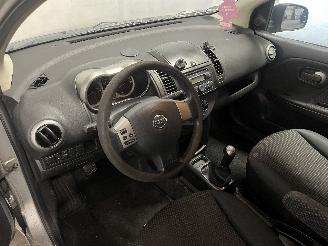 Nissan Note Note (E11) MPV 1.4 16V (CR14DE) [65kW]  (01-2006/08-2013) picture 12