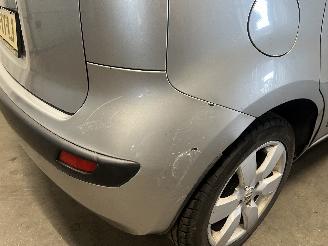 Nissan Note Note (E11) MPV 1.4 16V (CR14DE) [65kW]  (01-2006/08-2013) picture 9