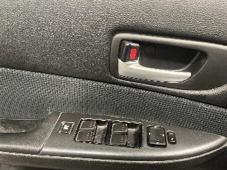 Mazda 6 6 Sport (GG14) Hatchback 1.8i 16V (L813) [88kW]  (08-2002/09-2007) picture 23