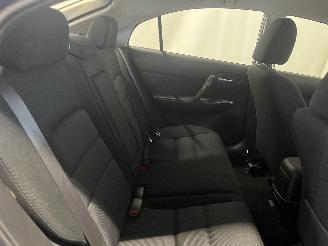 Mazda 6 6 Sport (GG14) Hatchback 1.8i 16V (L813) [88kW]  (08-2002/09-2007) picture 15