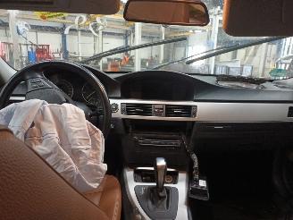 BMW 3-serie 3 serie (E90) Sedan 318i 16V (N43-B20A) [105kW]  (09-2007/10-2011) picture 5