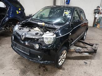 demontáž osobní automobily Renault Twingo Twingo III (AH) Hatchback 5-drs 0.9 Energy TCE 90 12V (H4B-C4) [66kW] =
 (09-2014/...) 2014