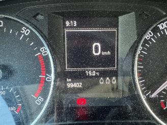 Skoda Fabia Fabia III (NJ3) Hatchback 5-drs 1.0 12V (CHYA) [44kW]  (08-2014/06-202=
1) picture 2