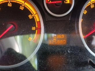 Opel Corsa Corsa D Hatchback 1.2 16V LPG (A12XER(Euro 5)) [63kW]  (06-2011/08-201=
4) picture 2