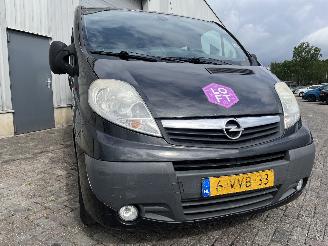 Opel Vivaro Vivaro Van 2.0 CDTI (M9R-786) [84kW]  (08-2006/07-2014) picture 6