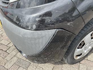 Opel Vivaro Vivaro Van 2.0 CDTI (M9R-786) [84kW]  (08-2006/07-2014) picture 22
