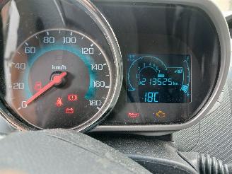 Chevrolet Spark Spark (M300) Hatchback 1.2 16V (LMU) [60kW]  (03-2010/12-2015) picture 2