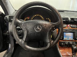 Mercedes C-klasse C (W203) Sedan 1.8 C-180K 16V (M271.946) [105kW]  (05-2002/02-2007) picture 13