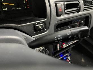 Toyota Yaris Yaris (P1) Hatchback 1.3 16V VVT-i (2SZFE) [63kW]  (08-1999/11-2005) picture 21
