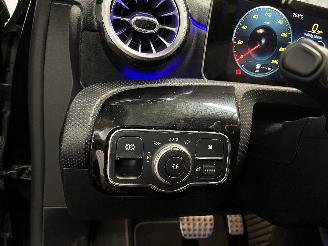 Mercedes A-klasse A (177.0) Hatchback 1.3 A-180 Turbo 16V (M282.914) [100kW]  (06-2018/1=
2-2026) picture 24
