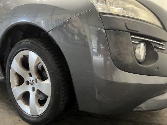 Peugeot 3008 3008 I (0U/HU) MPV 1.6 16V THP 150 (EP6CDTM(5FE)) [110kW]  (06-2009/08=
-2016) picture 13