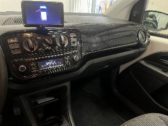 Volkswagen Up! Up! (121) Hatchback 1.0 12V 60 (CHYE) [44kW]  (08-2011/08-2020) picture 20