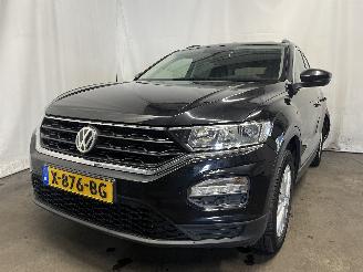 krockskadad bil auto Volkswagen T-Roc T-Roc I SUV 1.0 TSI 12V BlueMotion (DUSA) [85kW]  (07-2017/...) 2018/7