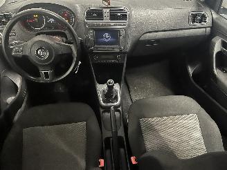 Volkswagen Polo Polo V (6R) Hatchback 1.2 TDI 12V BlueMotion (CFWA(Euro 5)) [55kW]  (1=
0-2009/05-2014) picture 11