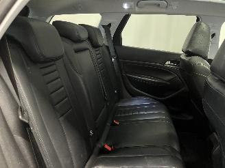 Peugeot 308 308 SW (L4/L9/LC/LJ/LR) Combi 5-drs 1.6 BlueHDi 120 (DV6FC(BHZ)) [88kW=
]  (03-2014/12-2021) picture 14