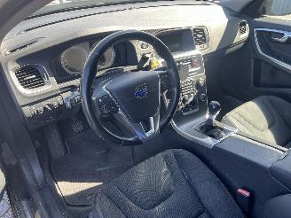 Volvo V-60 V60 I (FW/GW) Combi 1.6 T3 16V (B4164T3(Euro 5)) [110kW]  (09-2010/12-=
2015) picture 18