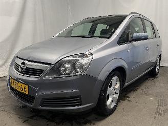 Opel Zafira Zafira (M75) MPV 1.6 16V (Z16XEP(Euro 4)) [77kW]  (07-2005/09-2012) picture 3