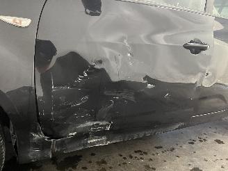 Kia Venga Venga MPV 1.4 CVVT 16V (G4FA) [66kW]  (02-2010/03-2019) picture 9