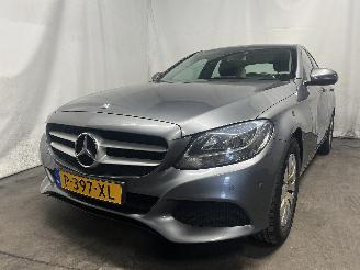 Unfallwagen Mercedes C-klasse C (W205) Sedan C-180 1.6 CDI BlueTEC, C-180 d 16V (OM626.951(R9M)) [85=
kW]  (05-2014/05-2018) 2017/1