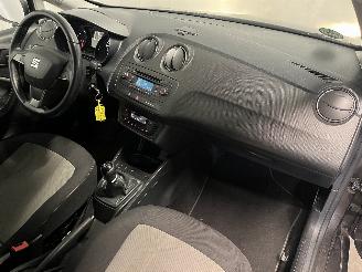Seat Ibiza Ibiza IV (6J5) Hatchback 5-drs 1.2 TDI Ecomotive (CFWA) [55kW]  (06-20=
10/05-2015) picture 12