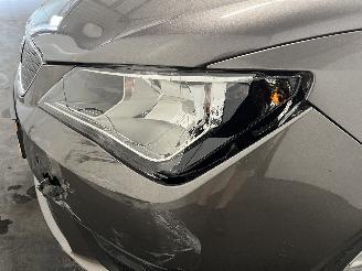 Seat Ibiza Ibiza IV (6J5) Hatchback 5-drs 1.2 TDI Ecomotive (CFWA) [55kW]  (06-20=
10/05-2015) picture 10