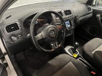 Volkswagen Polo Polo V (6R) Hatchback 1.2 TDI 12V BlueMotion (CFWA(Euro 5)) [55kW]  (1=
0-2009/05-2014) picture 15