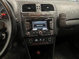 Volkswagen Polo Polo V (6R) Hatchback 1.2 TDI 12V BlueMotion (CFWA(Euro 5)) [55kW]  (1=
0-2009/05-2014) picture 17