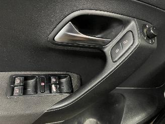 Volkswagen Polo Polo V (6R) Hatchback 1.2 TDI 12V BlueMotion (CFWA(Euro 5)) [55kW]  (1=
0-2009/05-2014) picture 22