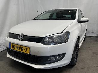 krockskadad bil auto Volkswagen Polo Polo V (6R) Hatchback 1.2 TDI 12V BlueMotion (CFWA(Euro 5)) [55kW]  (1=
0-2009/05-2014) 2011/8