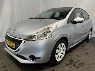 Peugeot 208 208 I (CA/CC/CK/CL) Hatchback 1.0 Vti 12V PureTech (EB0(ZMZ)) [50kW]  =
(03-2012/12-2019) picture 2