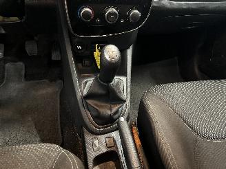 Renault Clio Clio IV Estate/Grandtour (7R) Combi 5-drs 1.5 Energy dCi 90 FAP (K9K-6=
29) [66kW]  (11-2012/08-2021) picture 15