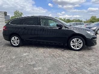 Peugeot 308 308 SW (L4/L9/LC/LJ/LR) Combi 5-drs 1.6 BlueHDi 120 (DV6FC(BHZ)) [88kW=
]  (03-2014/12-2021) picture 7