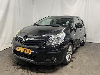 damaged passenger cars Toyota Verso Verso MPV 1.8 16V VVT-i (2ZRFAE) [108kW]  (04-2009/08-2018) 2010/6