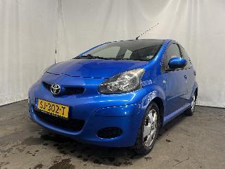 begagnad bil auto Toyota Aygo Aygo (B10) Hatchback 1.0 12V VVT-i (1KR-FE) [50kW]  (07-2005/05-2014) 2009/7