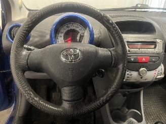 Toyota Aygo Aygo (B10) Hatchback 1.0 12V VVT-i (1KR-FE) [50kW]  (07-2005/05-2014) picture 20