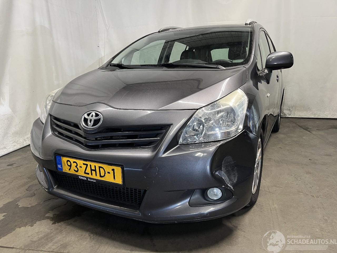Toyota Verso Verso MPV 2.0 16V D-4D-F (1AD-FTV(Euro 4)) [93kW]  (04-2009/08-2018)