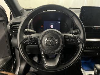 Toyota Yaris Yaris Cross (PB1/PJ1) SUV 1.5 12V Hybrid 115 (M15AFXE) [85kW]  (09-202=
0/...) picture 22