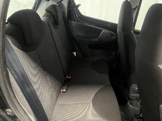 Toyota Aygo Aygo (B10) Hatchback 1.0 12V VVT-i (1KR-FE) [50kW]  (07-2005/05-2014) picture 13