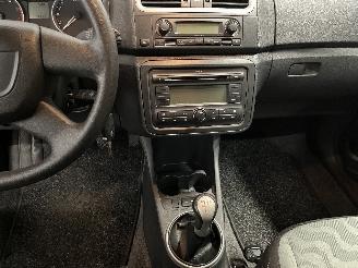 Skoda Fabia Fabia II Combi Combi 5-drs 1.4i 16V (BXW) [63kW]  (10-2007/12-2014) picture 17