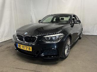 krockskadad bil auto BMW 2-serie 2 serie (F22) Coupé 218i 1.5 TwinPower Turbo 12V (B38-B15A) [100kW] =
 (03-2015/06-2021) 2018/1