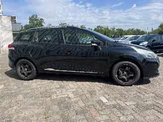 Renault Clio Clio IV Estate/Grandtour (7R) Combi 5-drs 0.9 Energy TCE 90 12V (H4B-4=
12(H4B-G4)) [66kW]  (01-2013/08-2021) picture 7